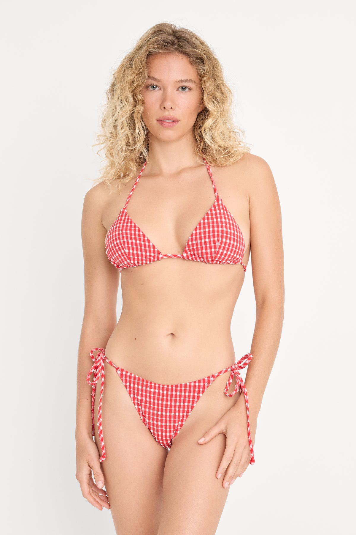 THE STRING BIKINI TOP | POP GINGHAM LARGE-1 | GOOD AMERICAN | MODEL_A