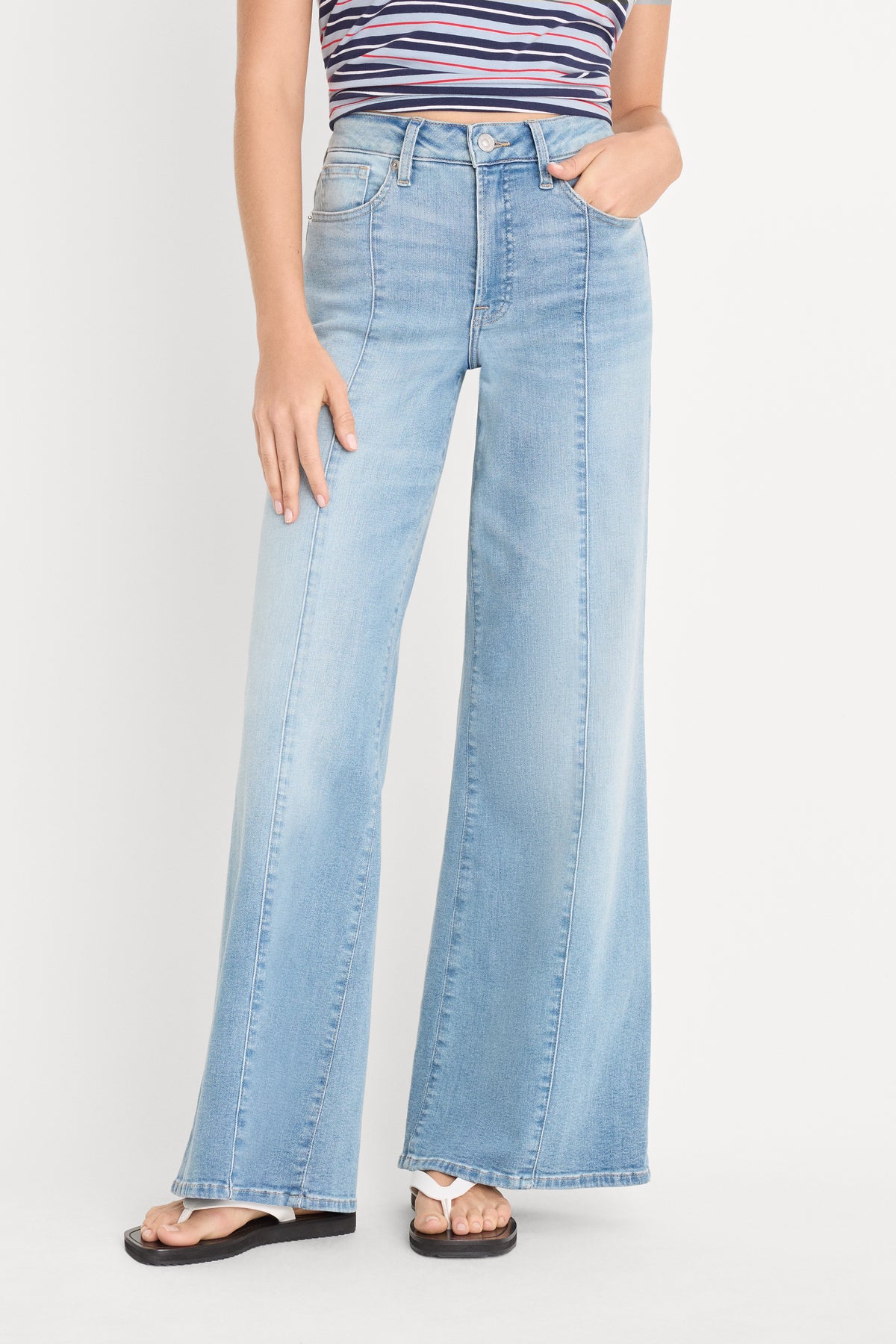 GOOD WAIST PALAZZO ANKLE JEANS | INDIGO1247-2 | GOOD AMERICAN | MODEL_A