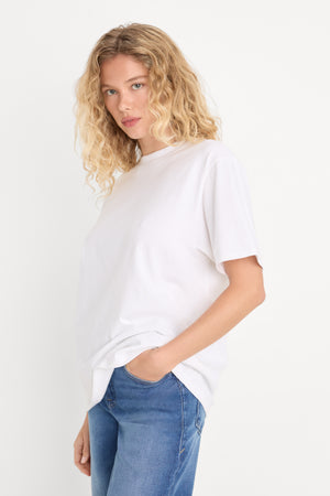 THE OVERSIZED TEE | WHITE001