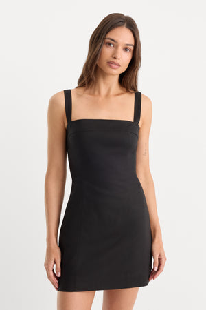 THE STRUCTURED LINEN MINI DRESS | BLACK