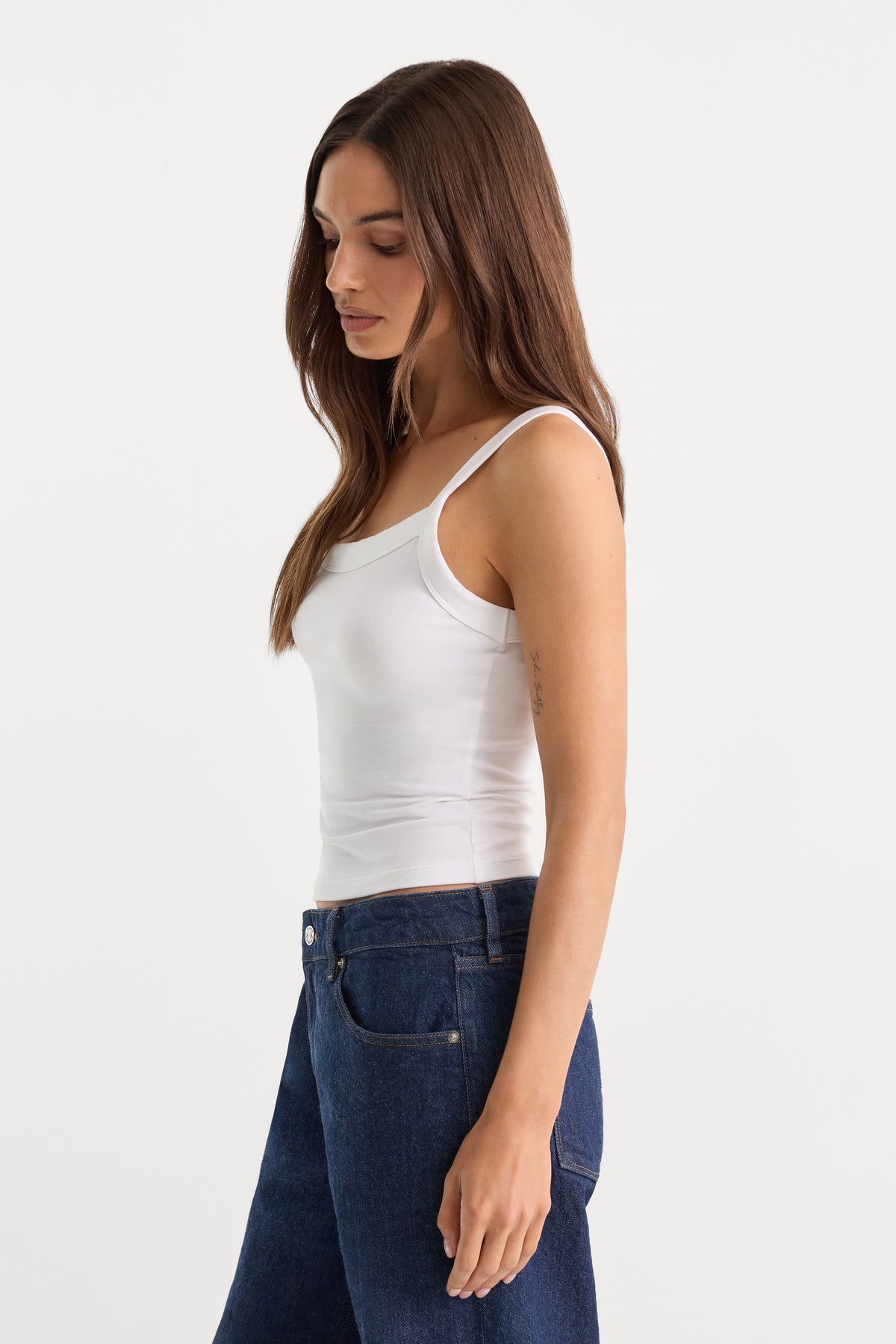 THE RINGER TANK | WHITE001