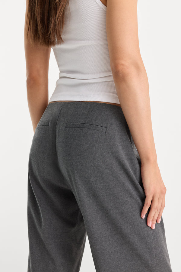 THE LOW RISE TROUSER | ASH