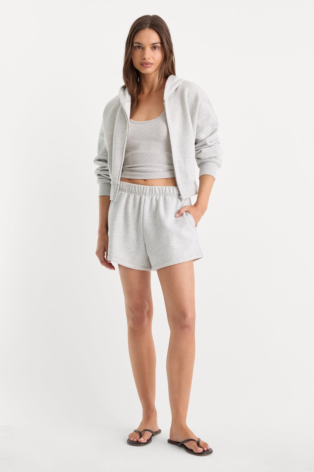 THE FLEECE SHORT | HEATHER GREY-1 | GOOD AMERICAN | MODEL_A