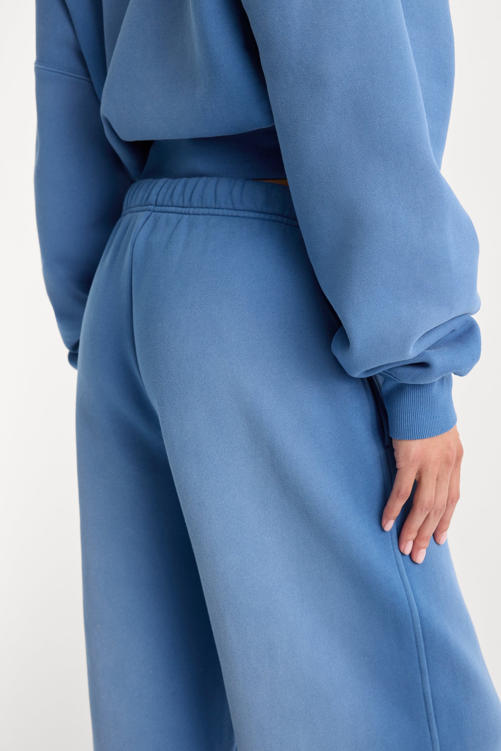 THE FLEECE SWEATPANT | BLUE DRIFT