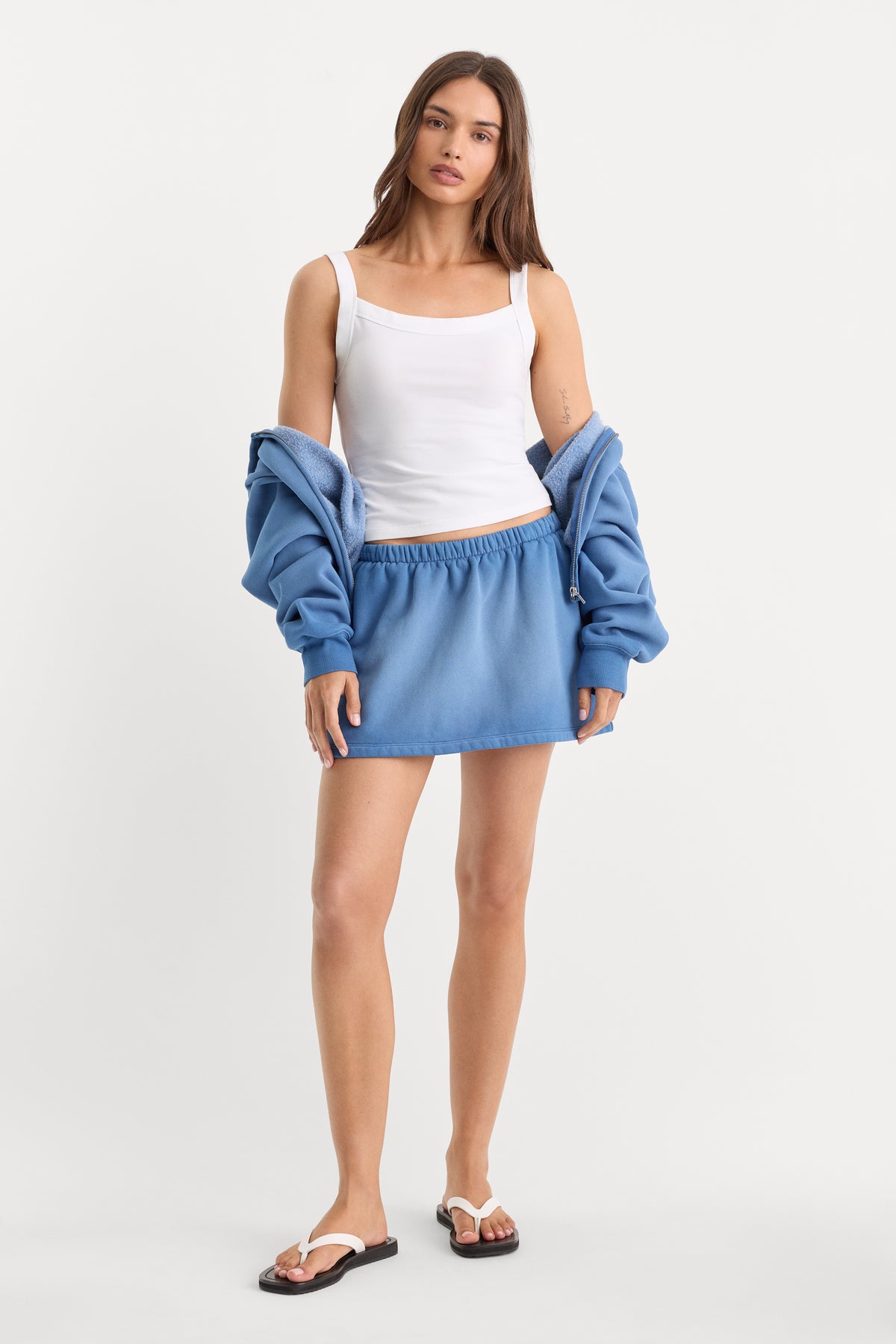 THE FLEECE SKORT | BLUE DRIFT-1 | GOOD AMERICAN | MODEL_A
