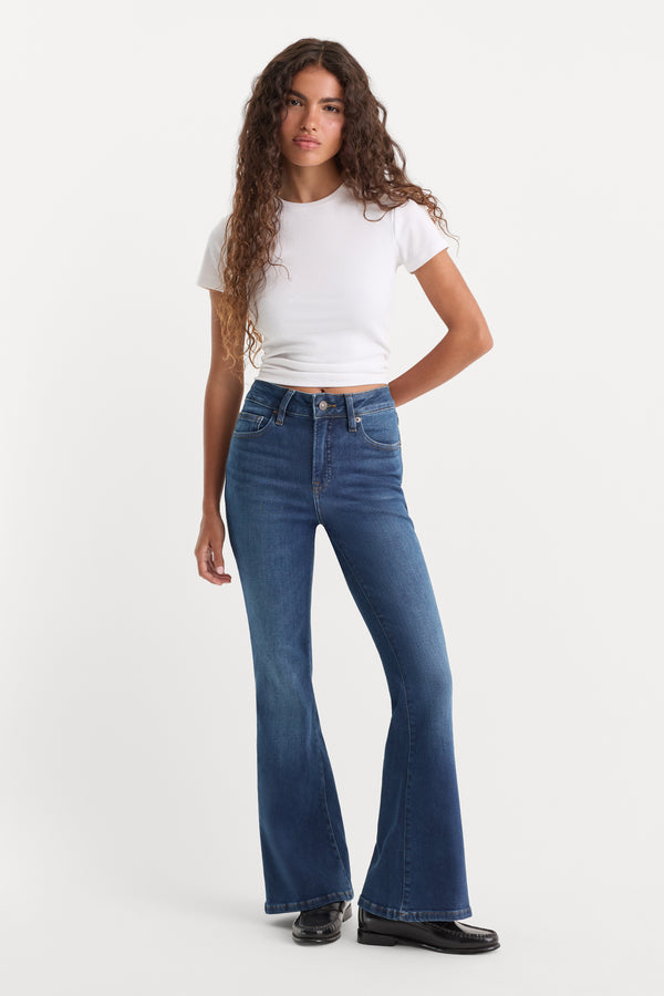 ALWAYS FITS GOOD PETITE FLARE JEANS | INDIGO1317