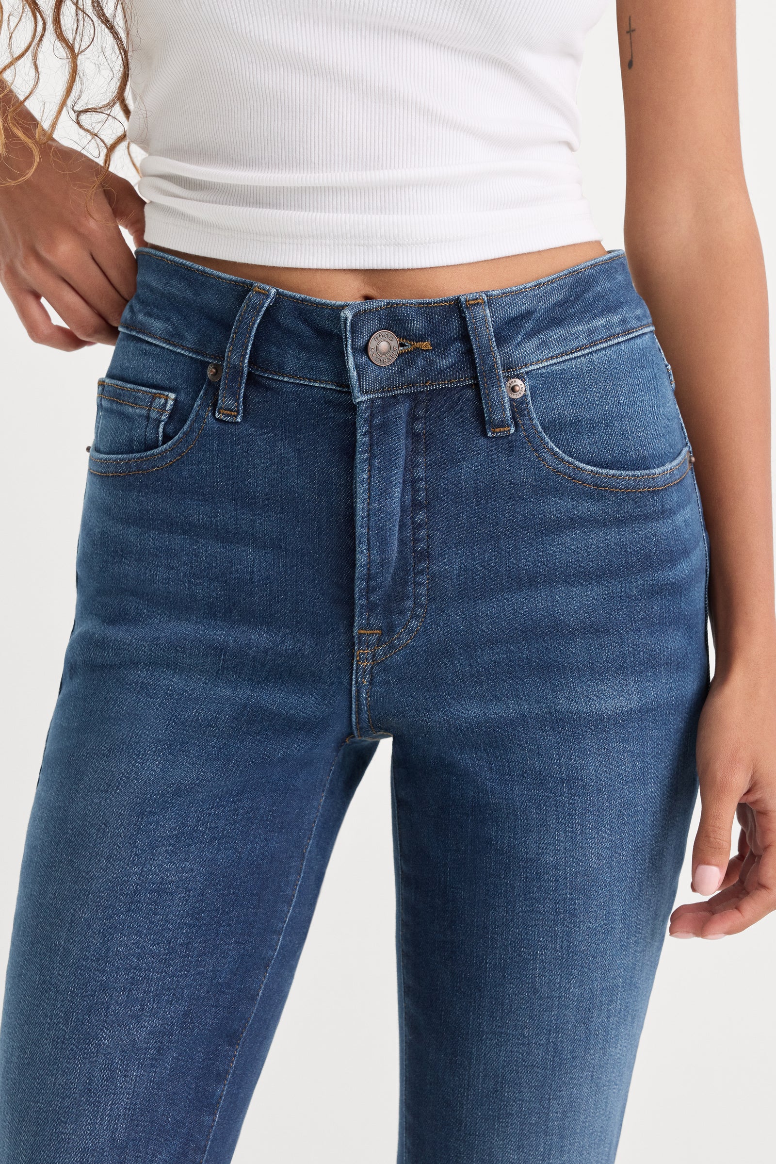 ALWAYS FITS GOOD PETITE FLARE JEANS | INDIGO1317
