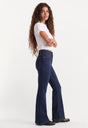 ALWAYS FITS GOOD PETITE FLARE JEANS | INDIGO1317-3 | GOOD AMERICAN | MODEL