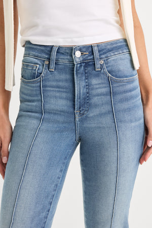 SOFT TECH GOOD LEGS STRAIGHT JEANS | INDIGO1238
