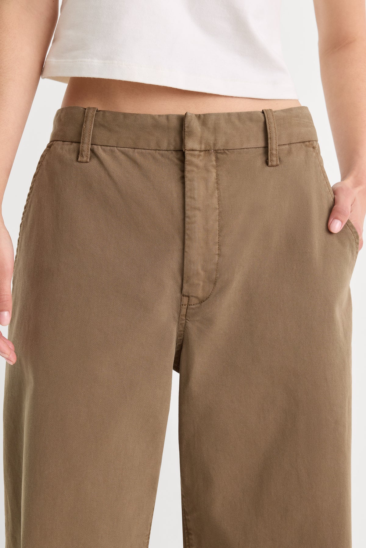 LOW SLUNG BAGGY TROUSER | TEA BARK-3 | GOOD AMERICAN | MODEL_A