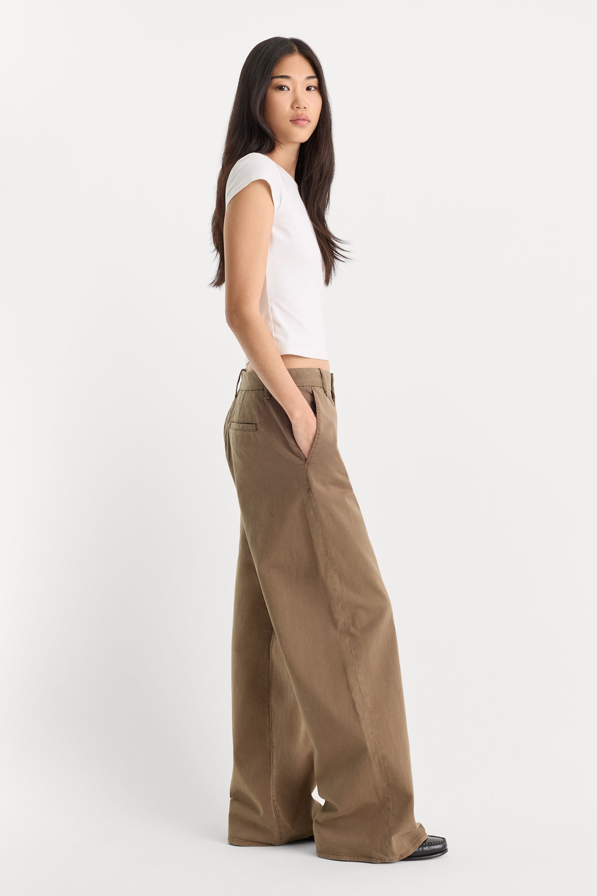 LOW SLUNG BAGGY TROUSER | TEA BARK-2 | GOOD AMERICAN | MODEL_A