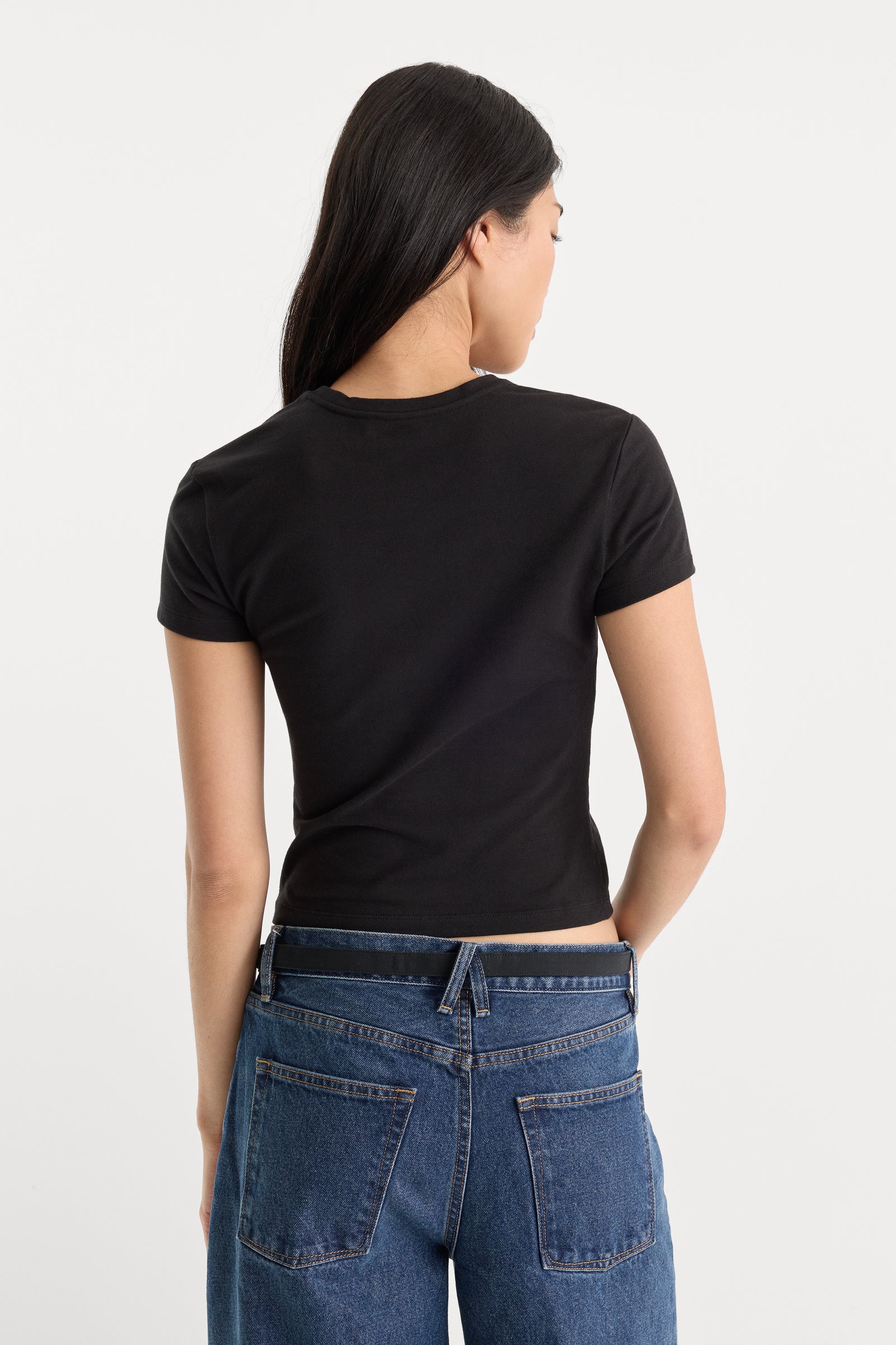 SUPER STRETCH BABY TEE | BLACK001