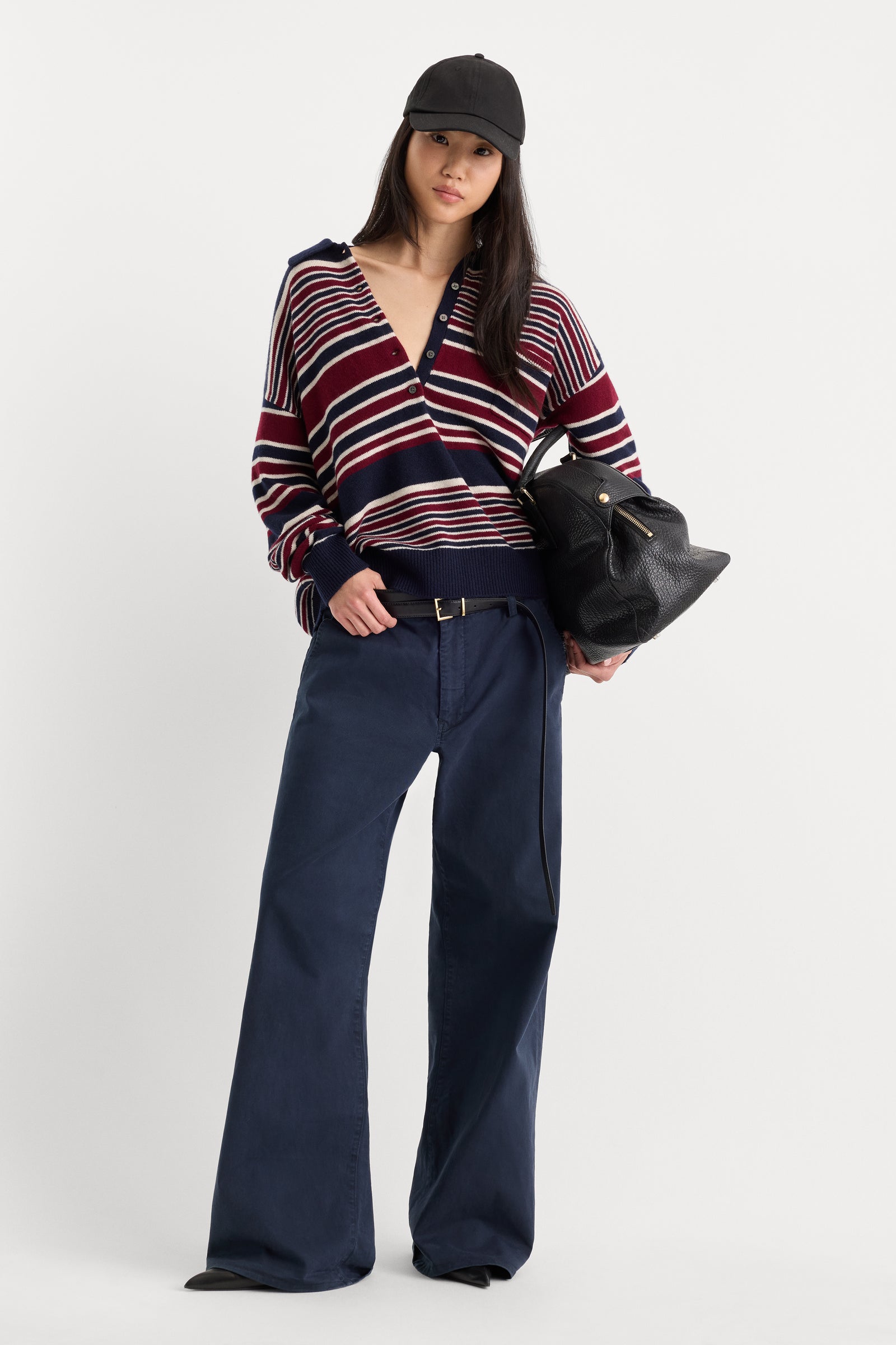 LOW SLUNG BAGGY TROUSER | NEW NAVY-1 | GOOD AMERICAN | MODEL