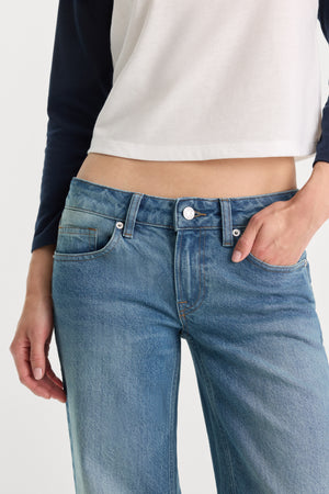 VINTAGE LOW LOOSE JEANS | TROUBLED WATER
