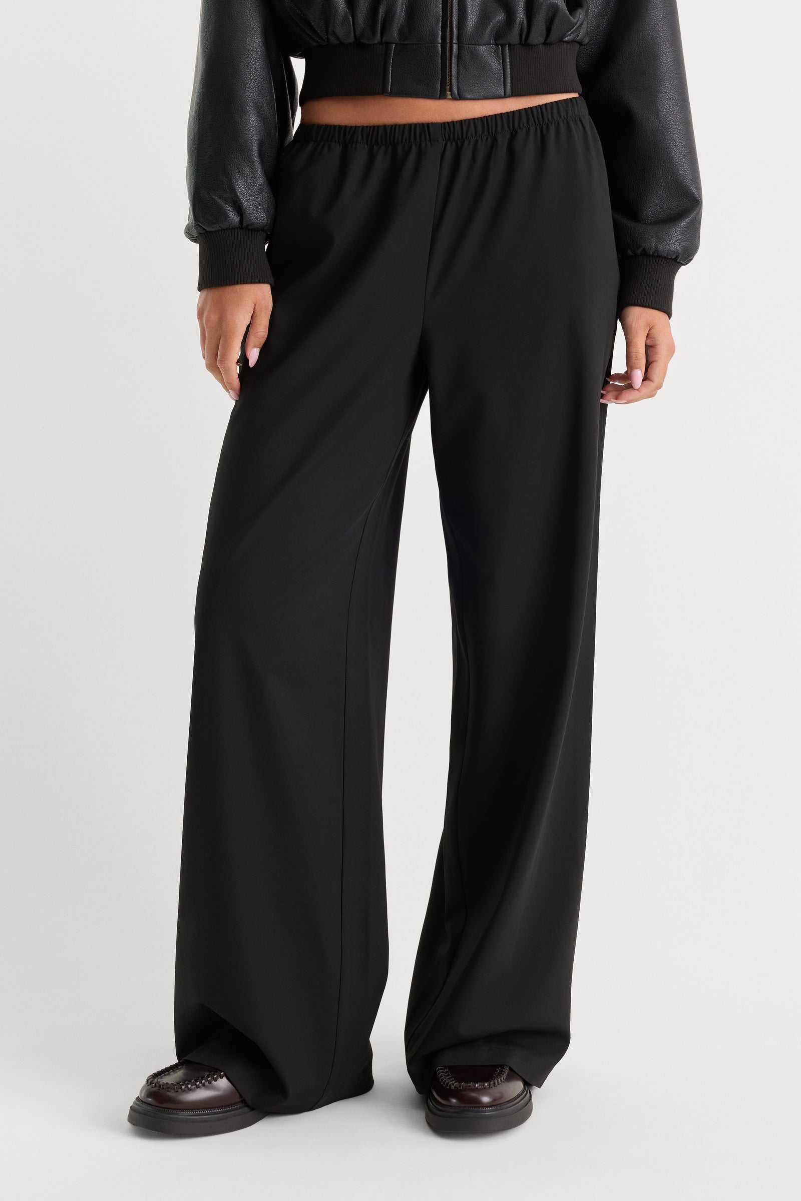 THE PULL ON TROUSER | BLACK001