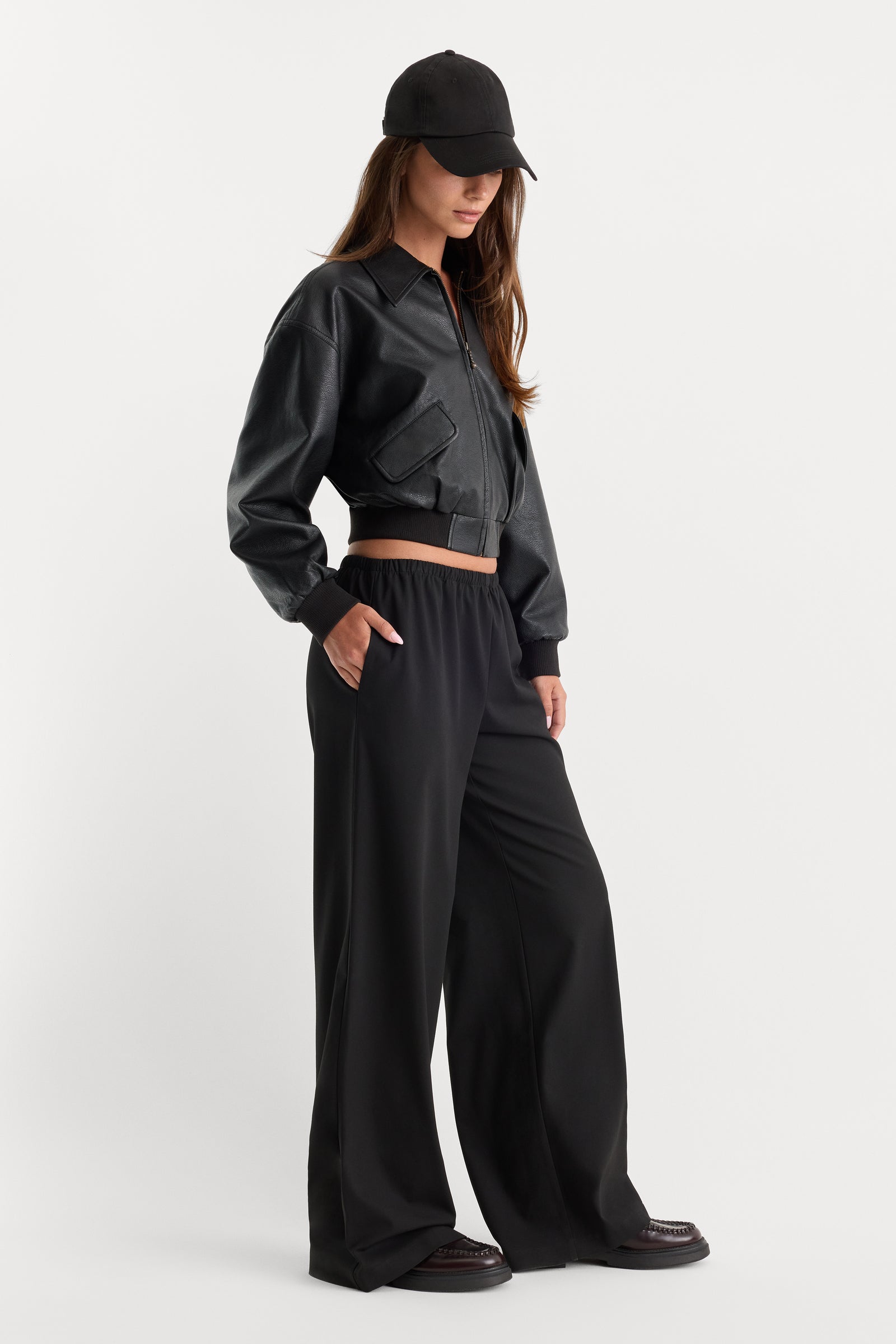 THE PULL ON TROUSER | BLACK001