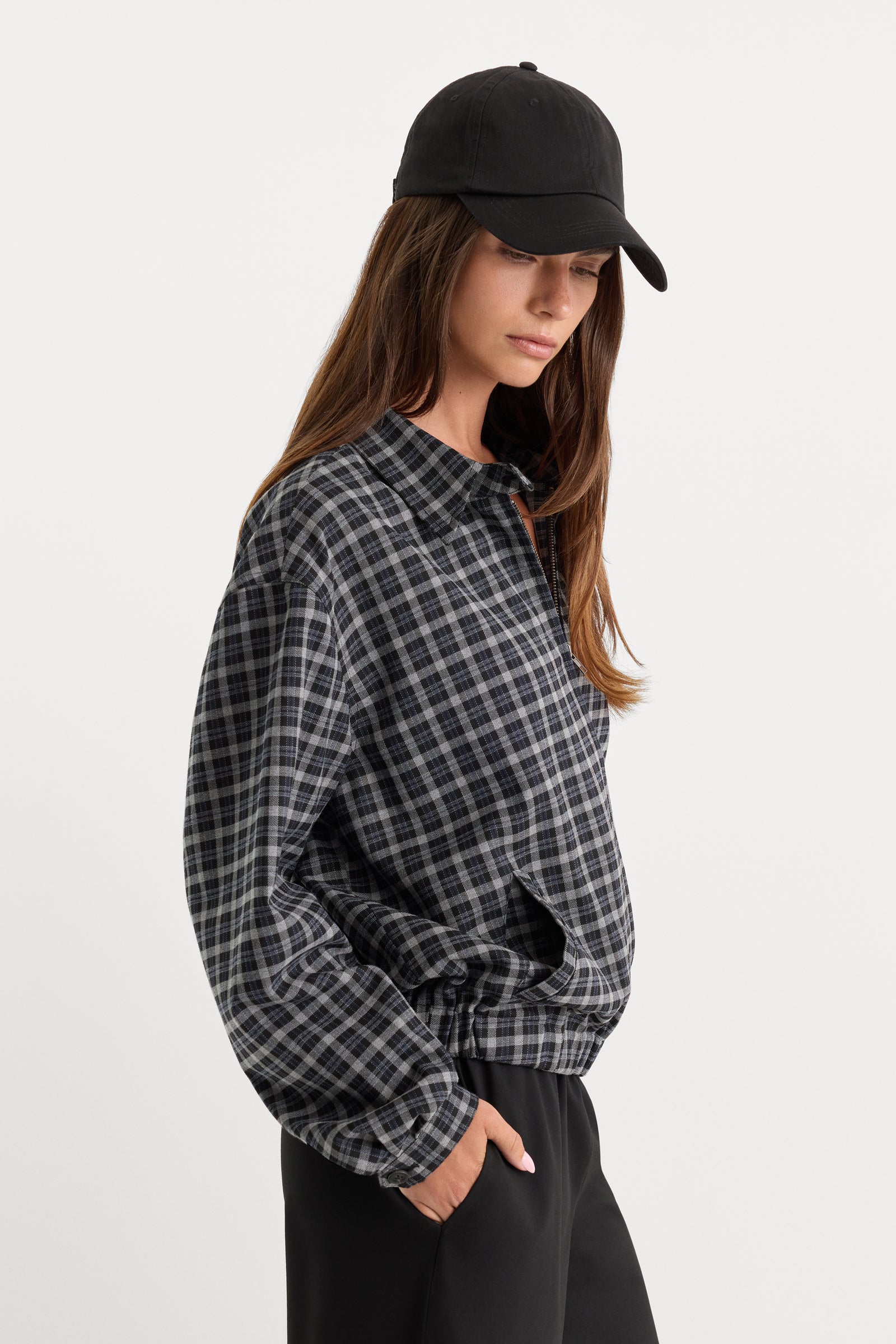 THE LIGHTWEIGHT BOMBER JACKET | CHARCOAL PLAID