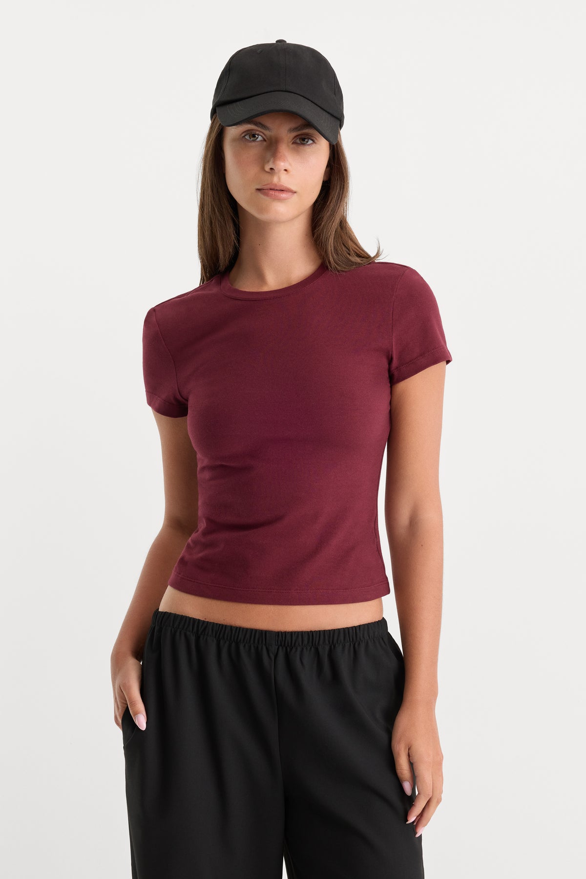 THE BABY TEE | BERRY NOIR-1 | GOOD AMERICAN | MODEL_A