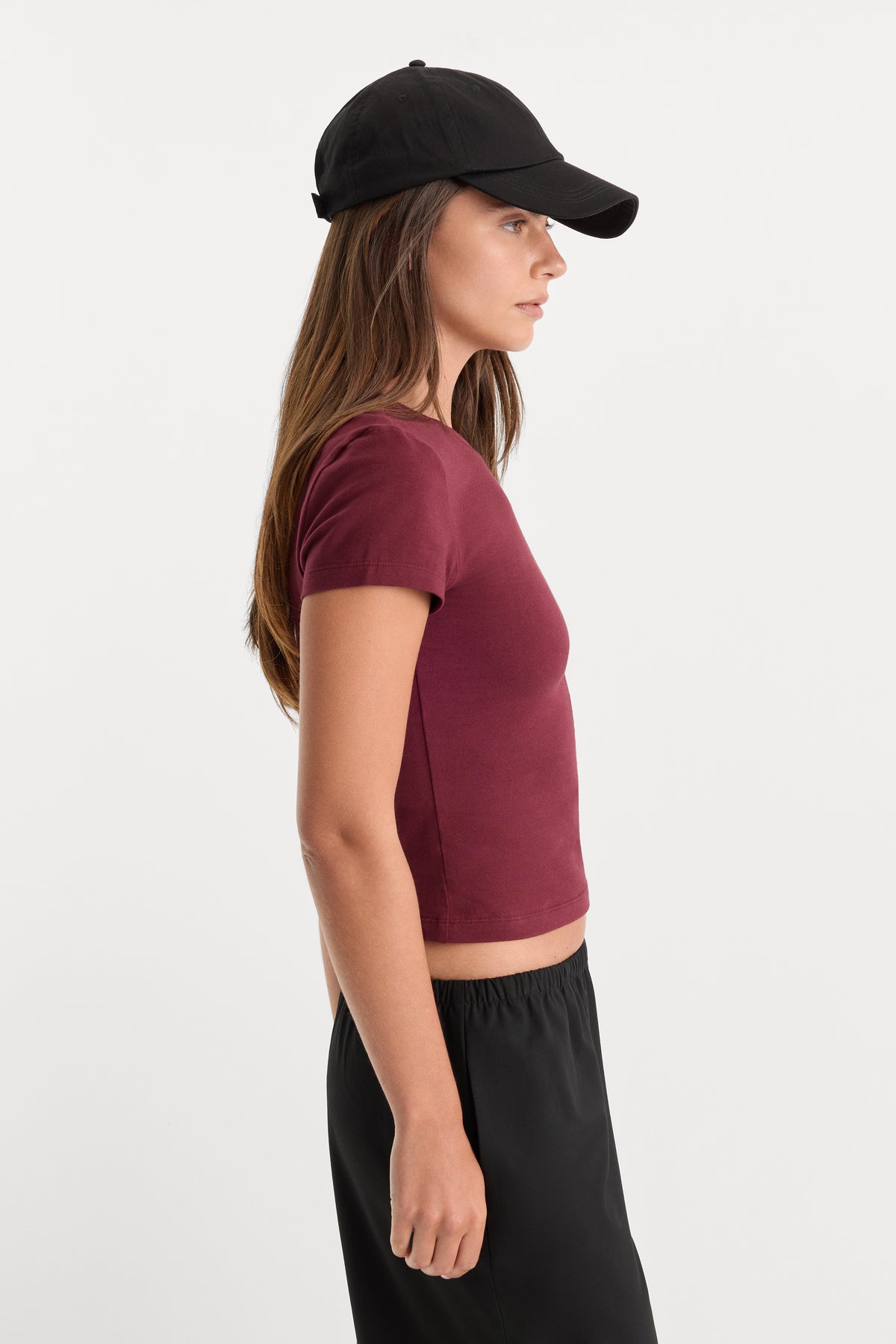 THE BABY TEE | BERRY NOIR-2 | GOOD AMERICAN | MODEL_A