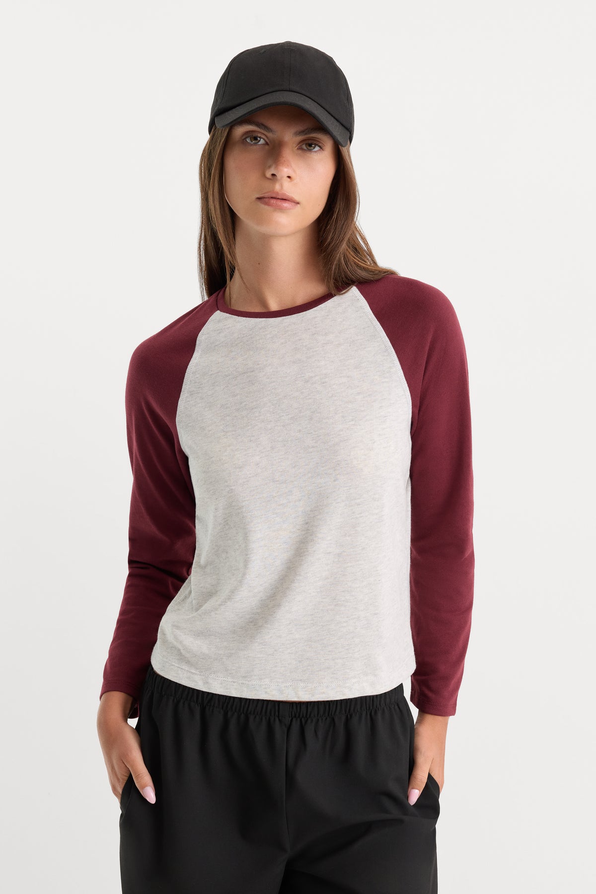THE LONG SLEEVE RAGLAN TEE | VINTAGE GREY-1 | GOOD AMERICAN | MODEL_A