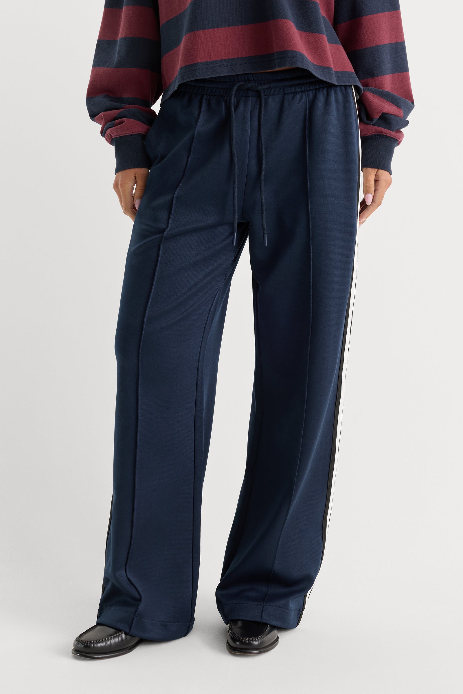 THE TRACK PANT | NEW NAVY