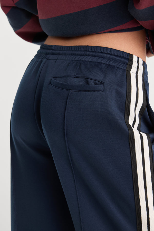 THE TRACK PANT | NEW NAVY