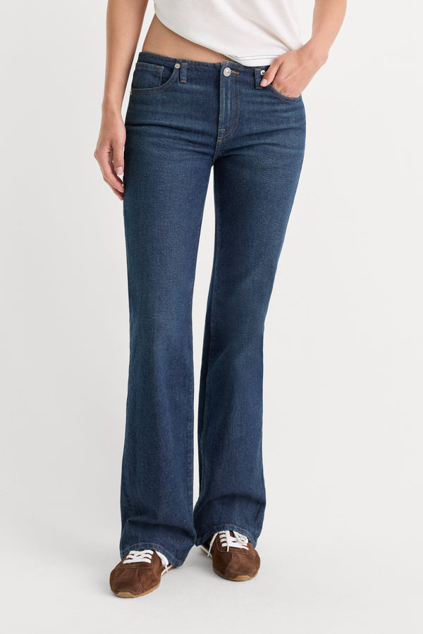 GHOST WAIST LOW RISE BOOTCUT JEANS | QUIRK
