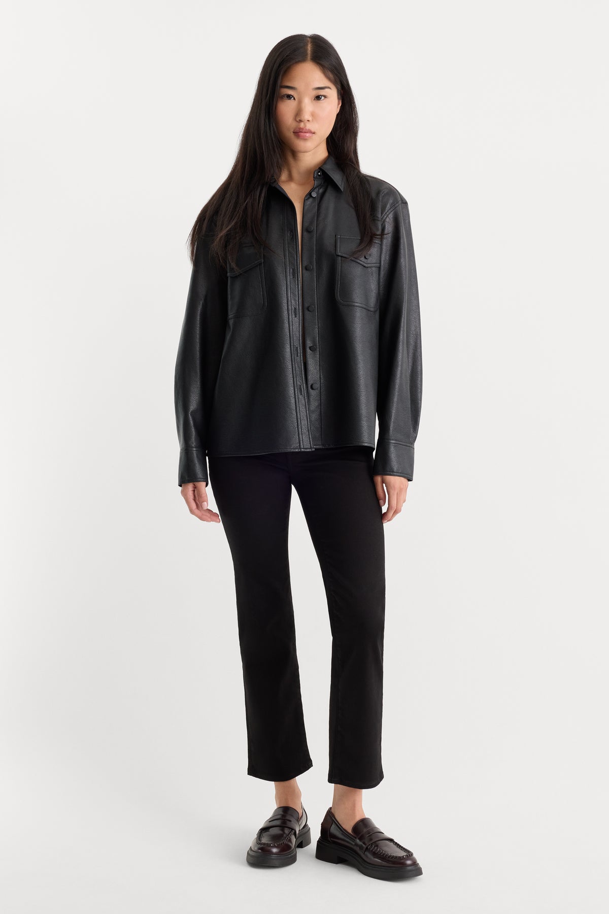 ALWAYS FITS GOOD PETITE STRAIGHT JEANS | BLACK001