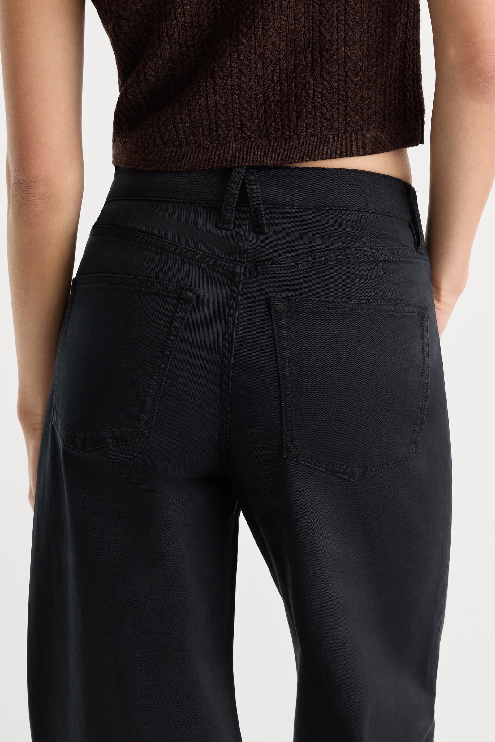 TWILL VINTAGE WIDE | BLACK001-6 | GOOD AMERICAN | MODEL
