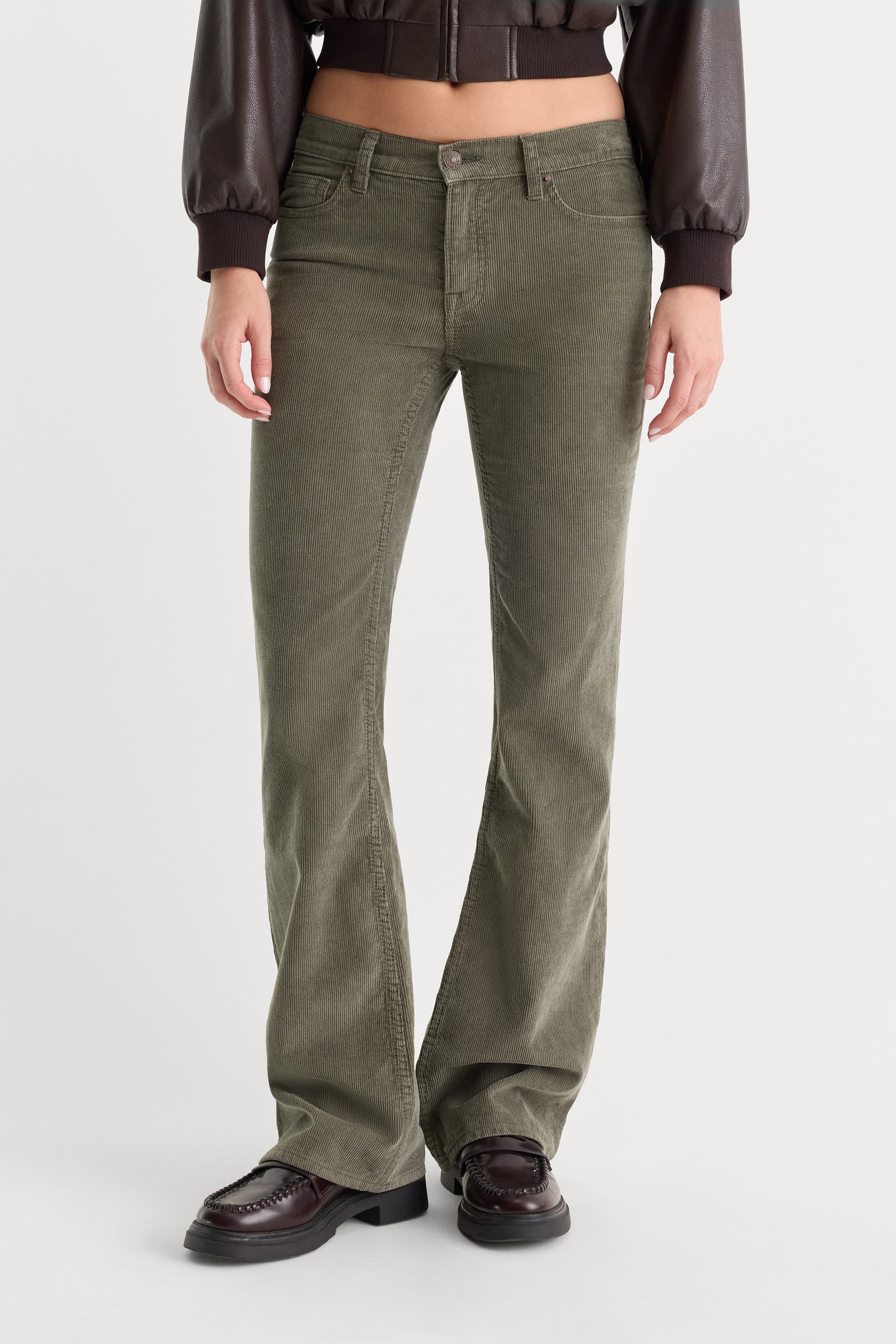 VINTAGE LOW RISE BOOTCUT CORDUROY PANT | WASHED CYPRESS
