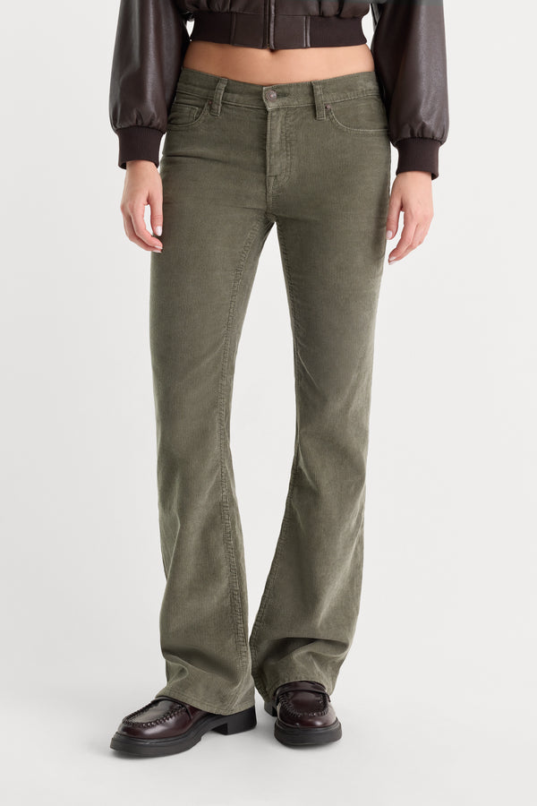 VINTAGE LOW RISE BOOTCUT CORDUROY PANT | WASHED CYPRESS
