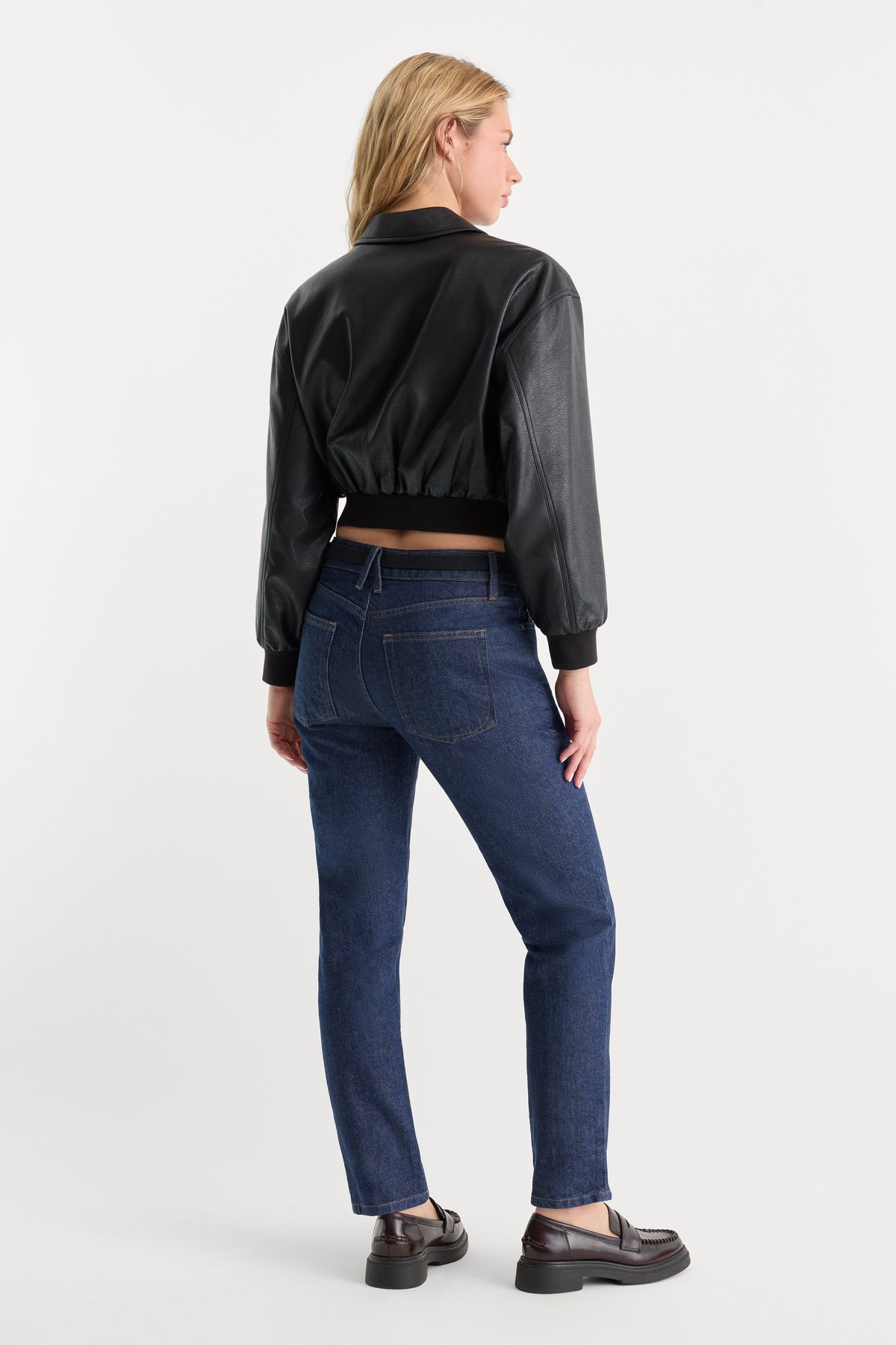 VINTAGE CIGARETTE JEANS | RINSE-5 | GOOD AMERICAN | MODEL_A