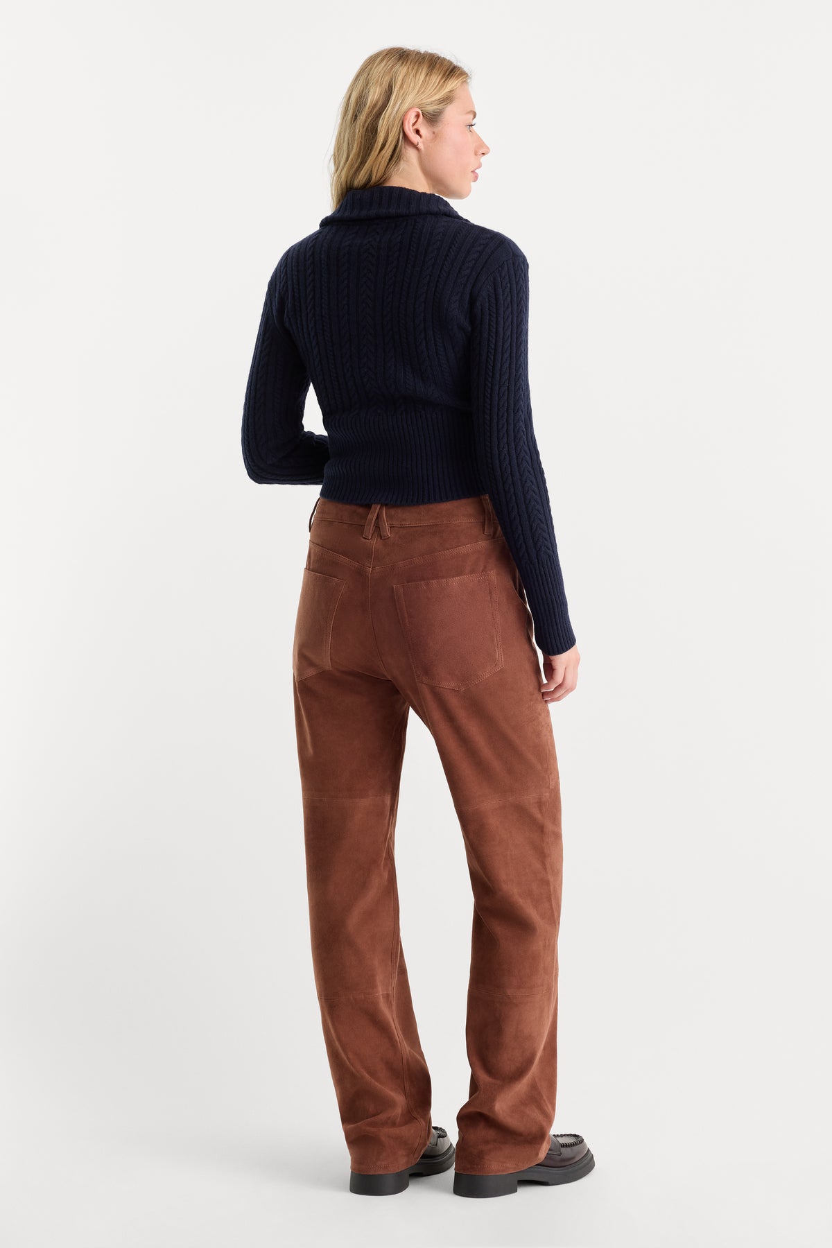 SUEDE GOOD TRUE STRAIGHT PANT | CAFE CLAY-6 | GOOD AMERICAN | MODEL_A