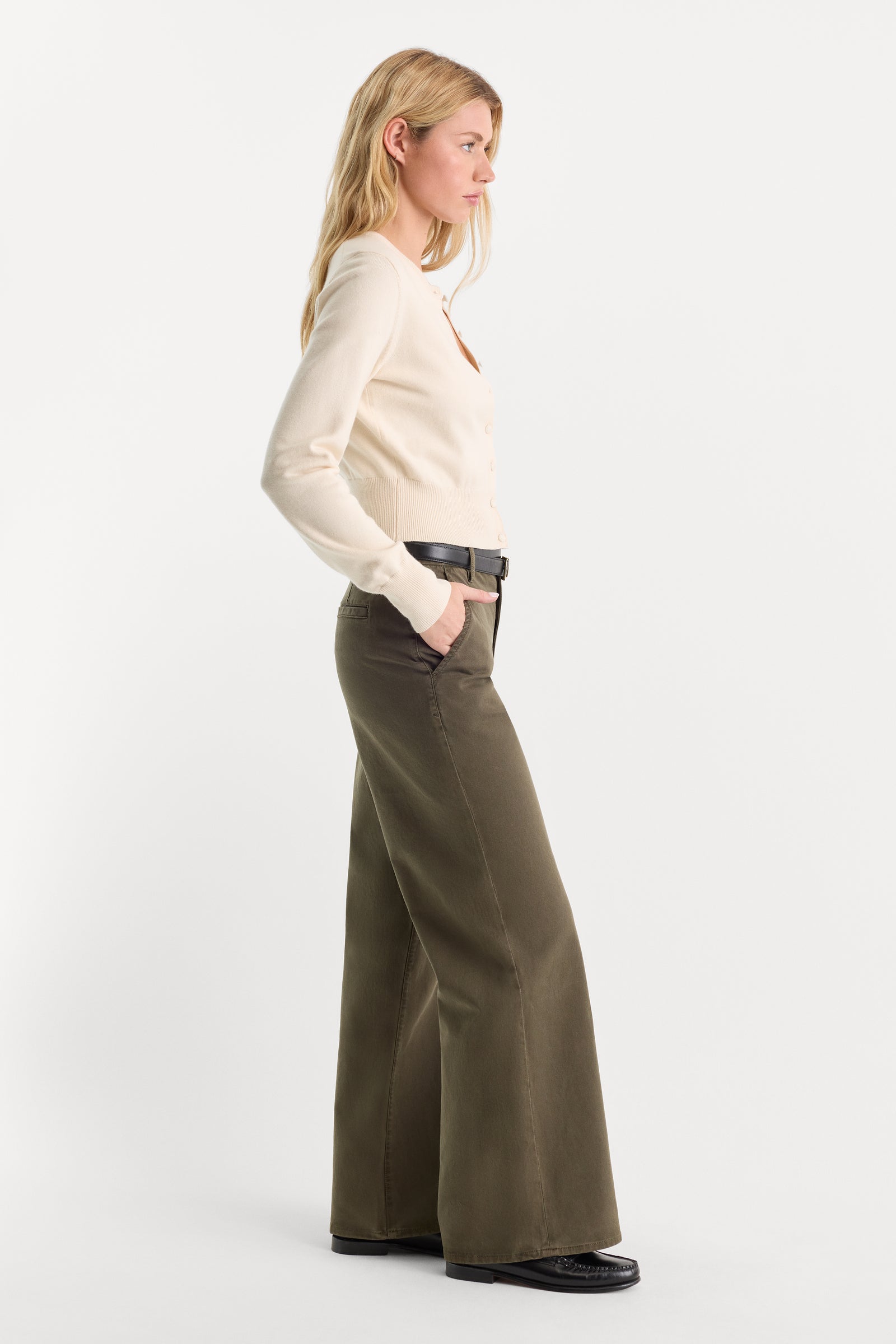 LOW SLUNG BAGGY TROUSER | WASHED FATIGUE GREEN-3 | GOOD AMERICAN | MODEL