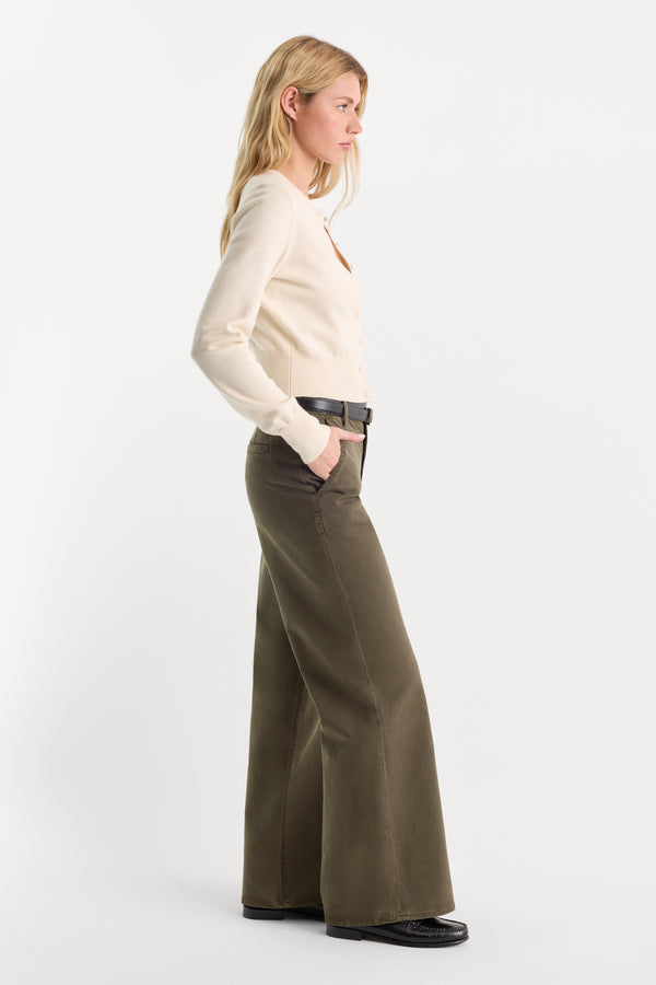 LOW SLUNG BAGGY TROUSER | WASHED FATIGUE GREEN-3 | GOOD AMERICAN | MODEL