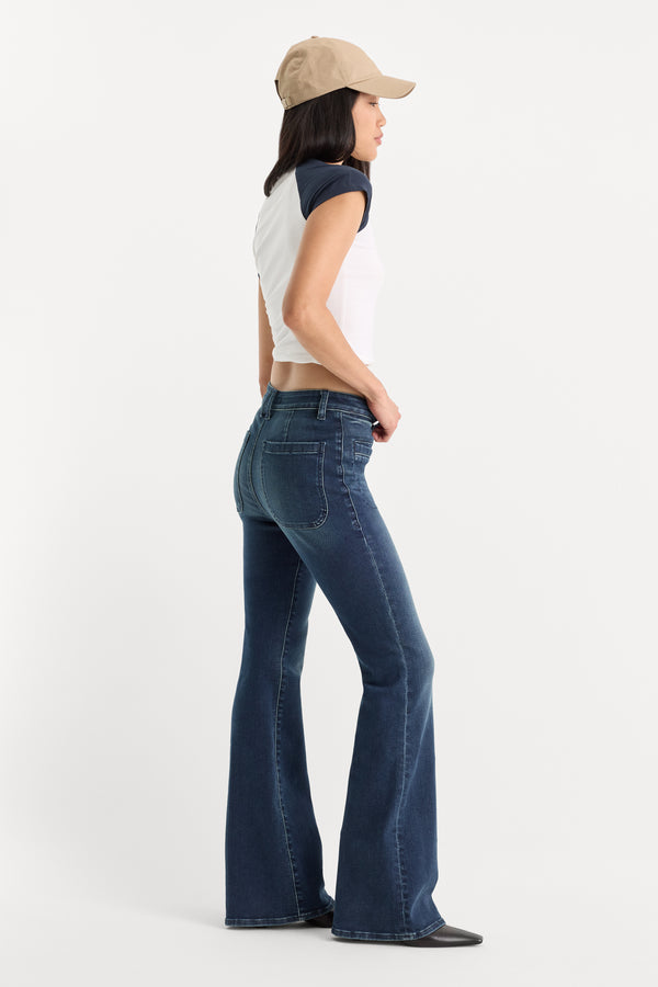 GOOD PETITE FLARE JEANS | LYRICAL