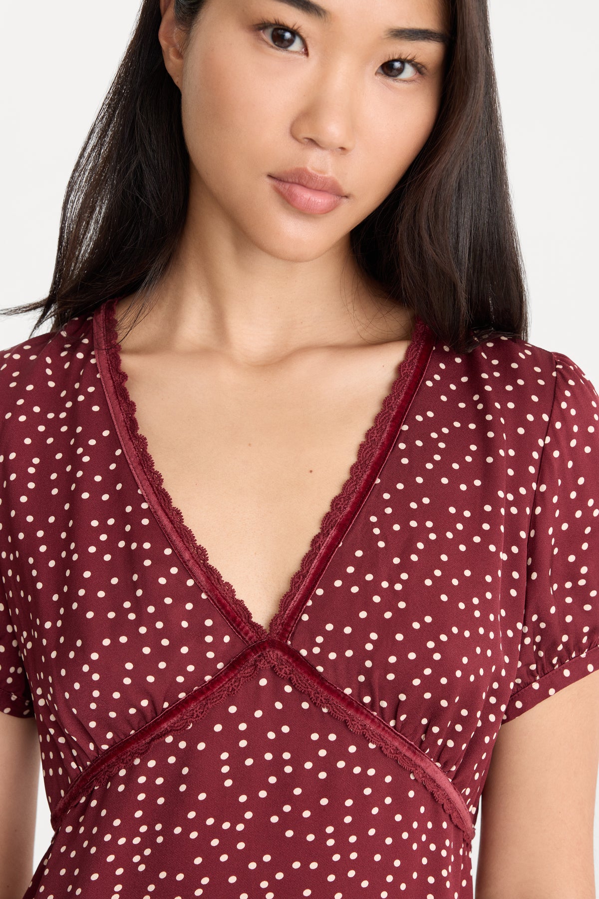 THE WOVEN V NECK DRESS | BERRY NOIR PRINT
