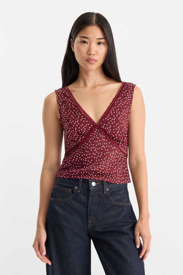 THE WOVEN V NECK TOP | BERRY NOIR PRINT