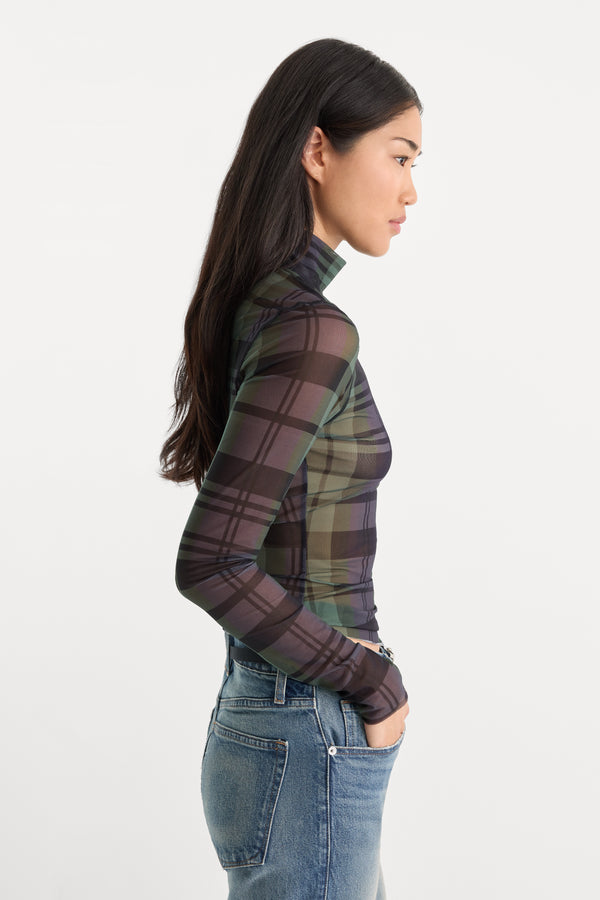 THE MESH TURTLENECK | NAVY AND GREEN PLAID