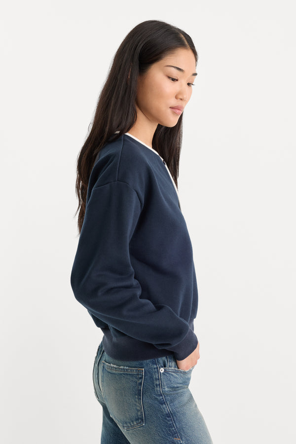 THE BRUSHED FLEECE HENLEY | NEW NAVY-3 | GOOD AMERICAN | MODEL