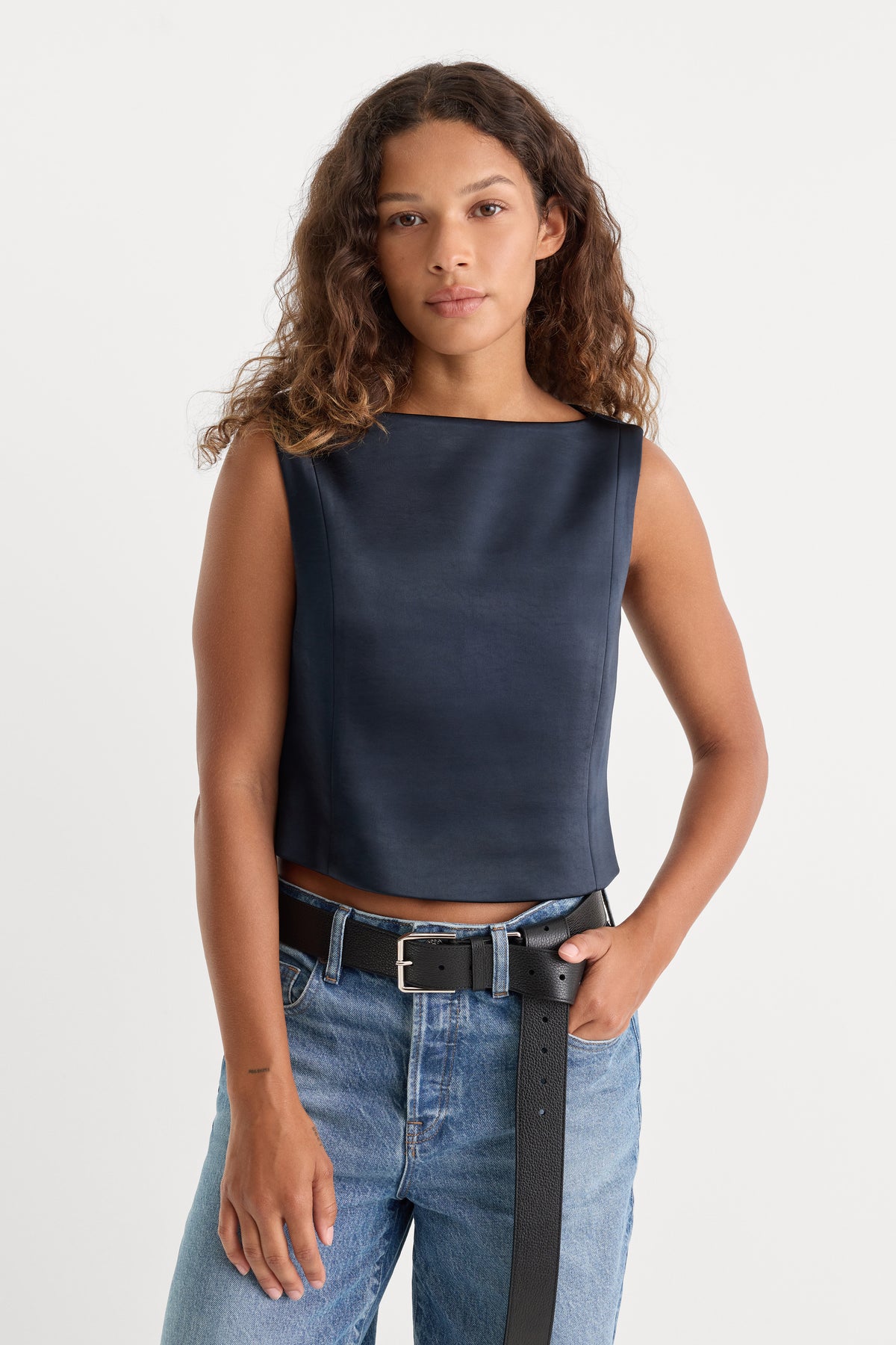 THE SATIN TOP | NEW NAVY002-1 | GOOD AMERICAN | MODEL_A