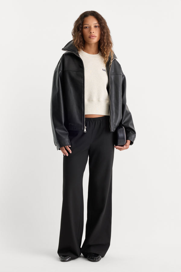 THE BETTER THAN LEATHER FUNNEL JACKET | BLACK001-4 | GOOD AMERICAN | MODEL
