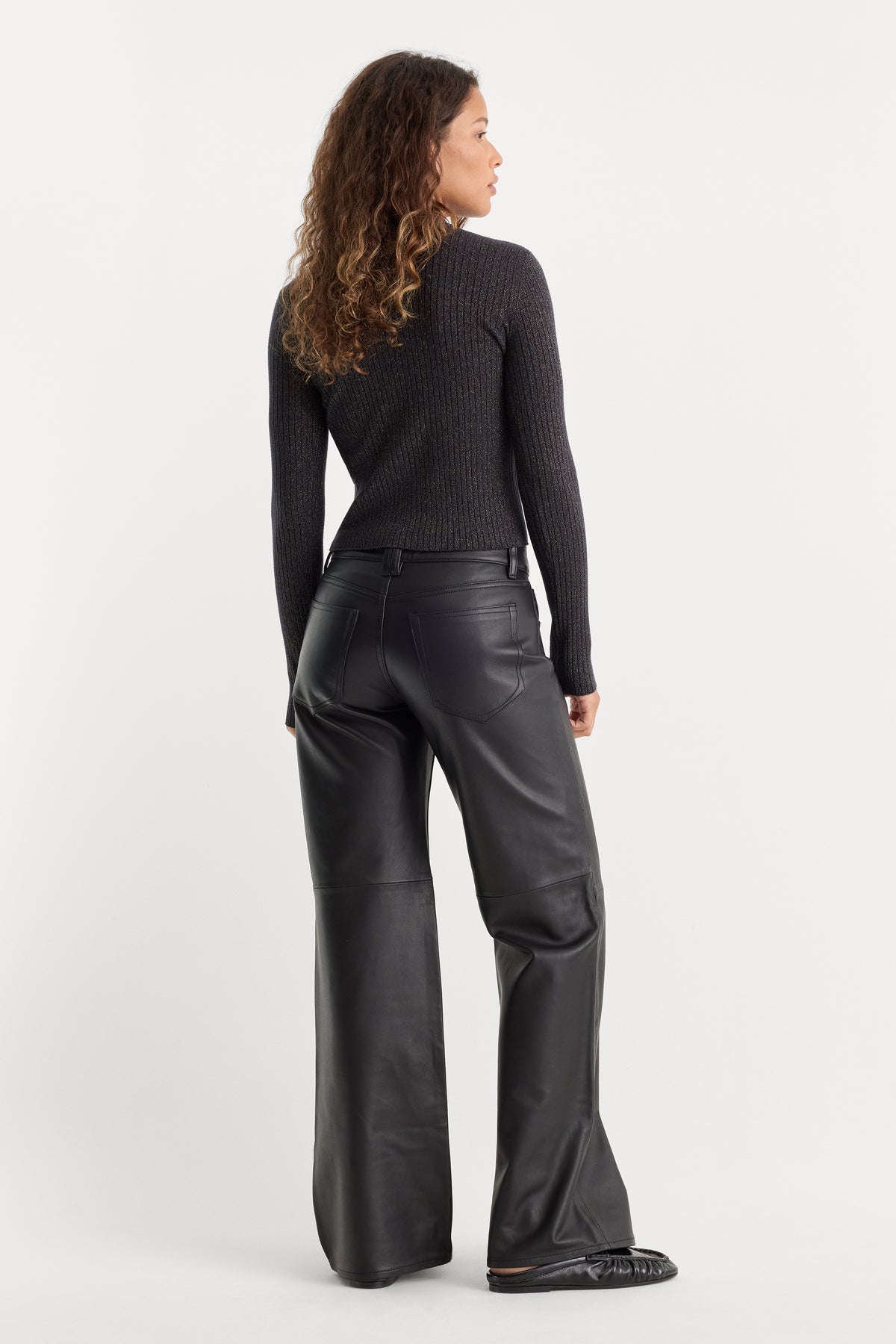 LEATHER VINTAGE LOW LOOSE PANT | BLACK