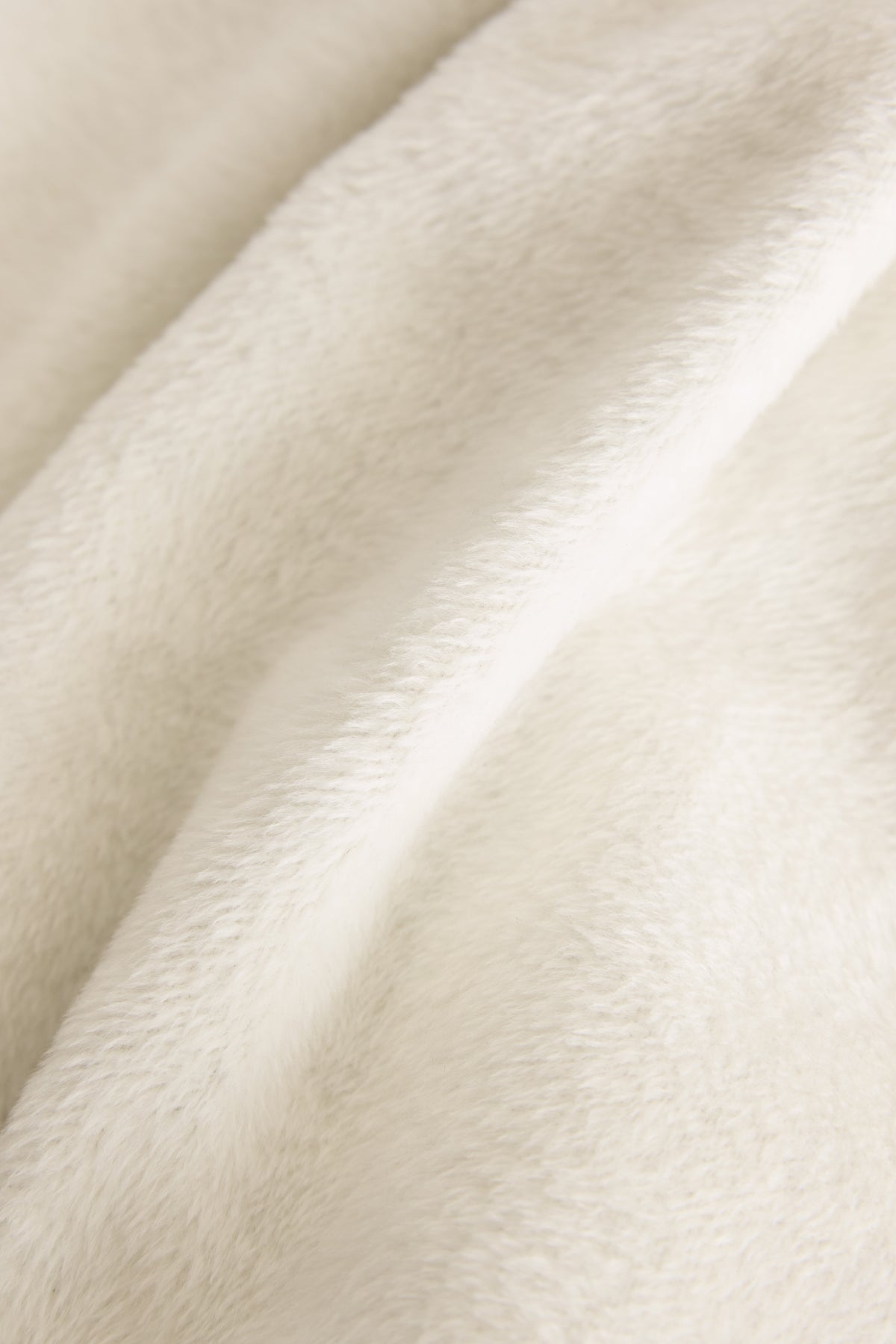 THE BRUSHED FLEECE SWEATPANT | OATMEAL-4 | GOOD AMERICAN | MODEL