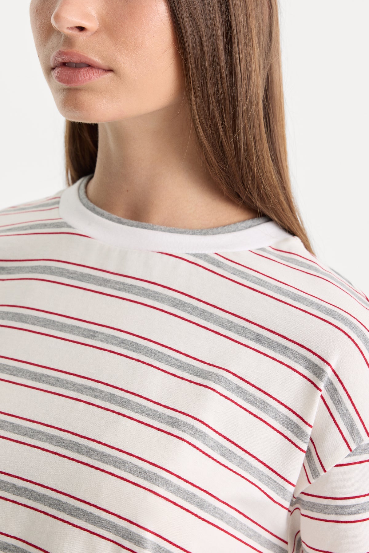 THE LONG SLEEVE LAYERED TEE | CERISE MULTI STRIPE-2 | GOOD AMERICAN | MODEL_A