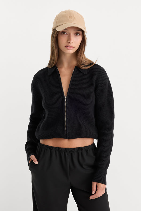 THE ZIP UP POLO CARDIGAN | BLACK001-1 | GOOD AMERICAN | MODEL_A