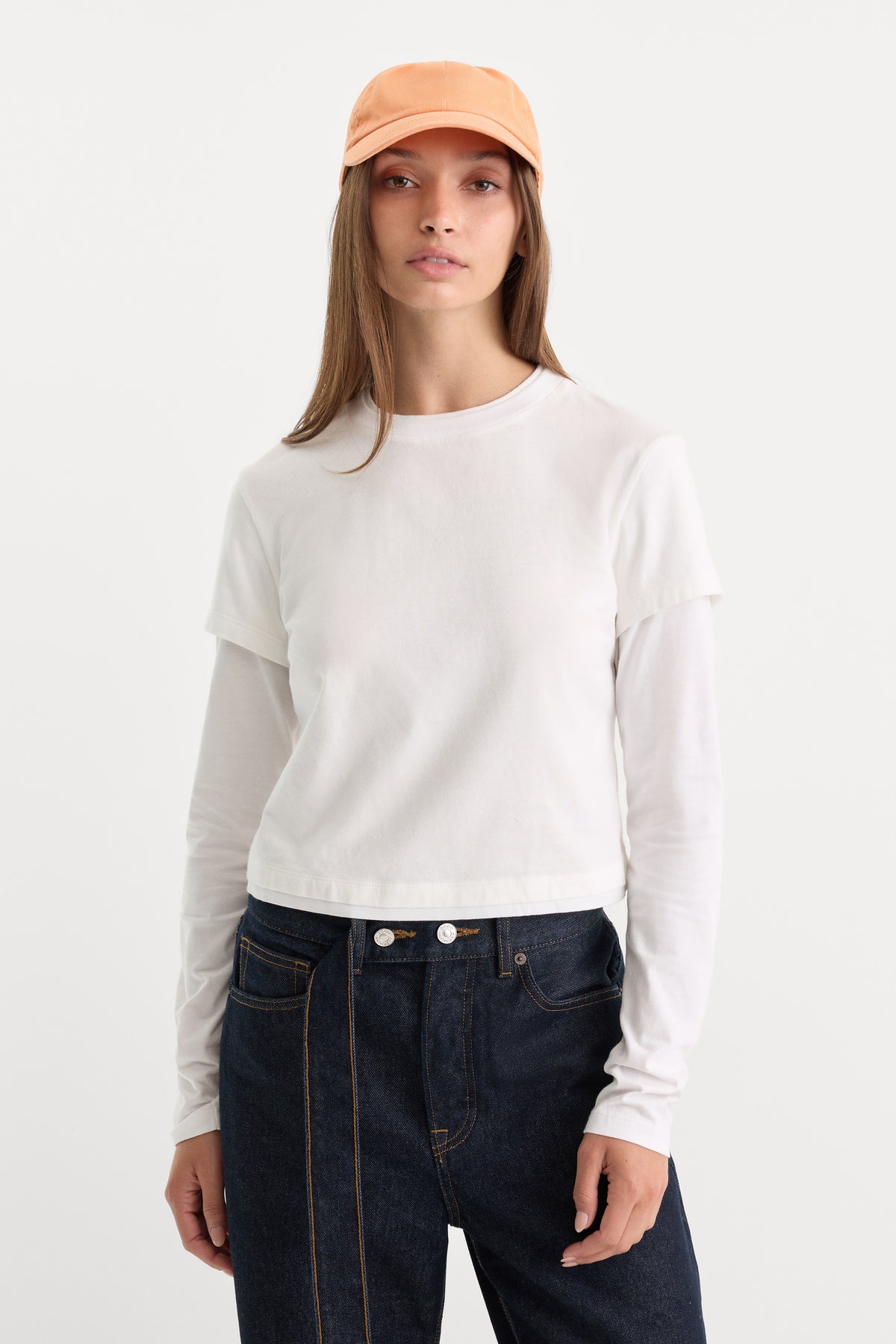 THE COMBO LAYERED TEE | CHALK WITH CHALK-3 | GOOD AMERICAN | MODEL