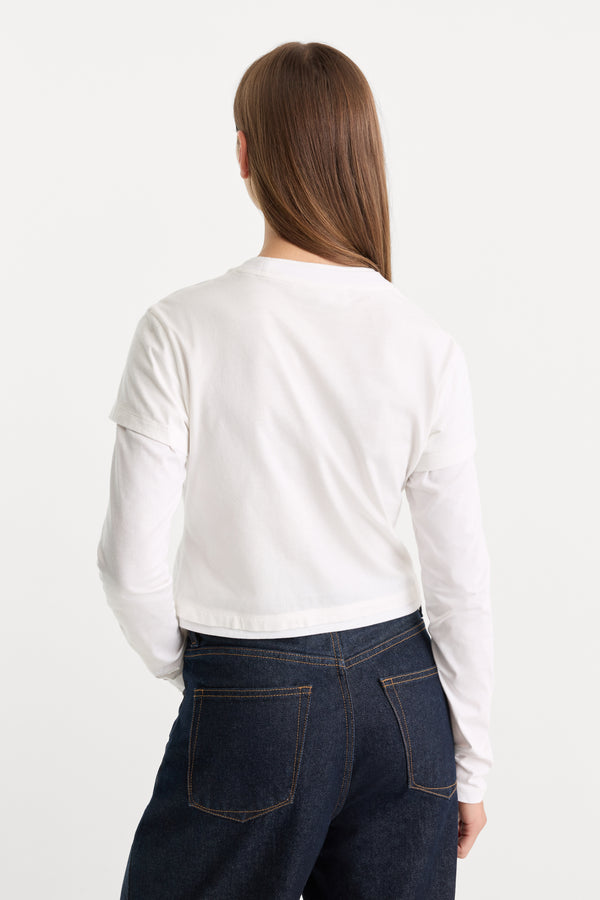 THE COMBO LAYERED TEE | CHALK WITH CHALK-5 | GOOD AMERICAN | MODEL
