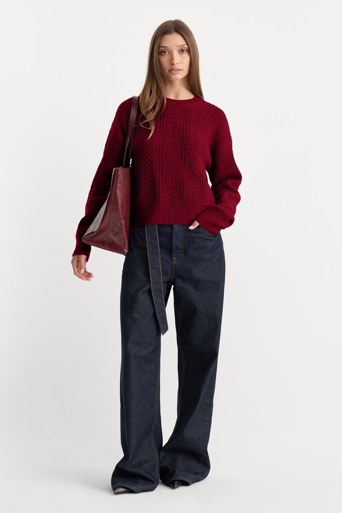 THE OPENWORK CREW SWEATER | SYRAH-3 | GOOD AMERICAN | MODEL_A