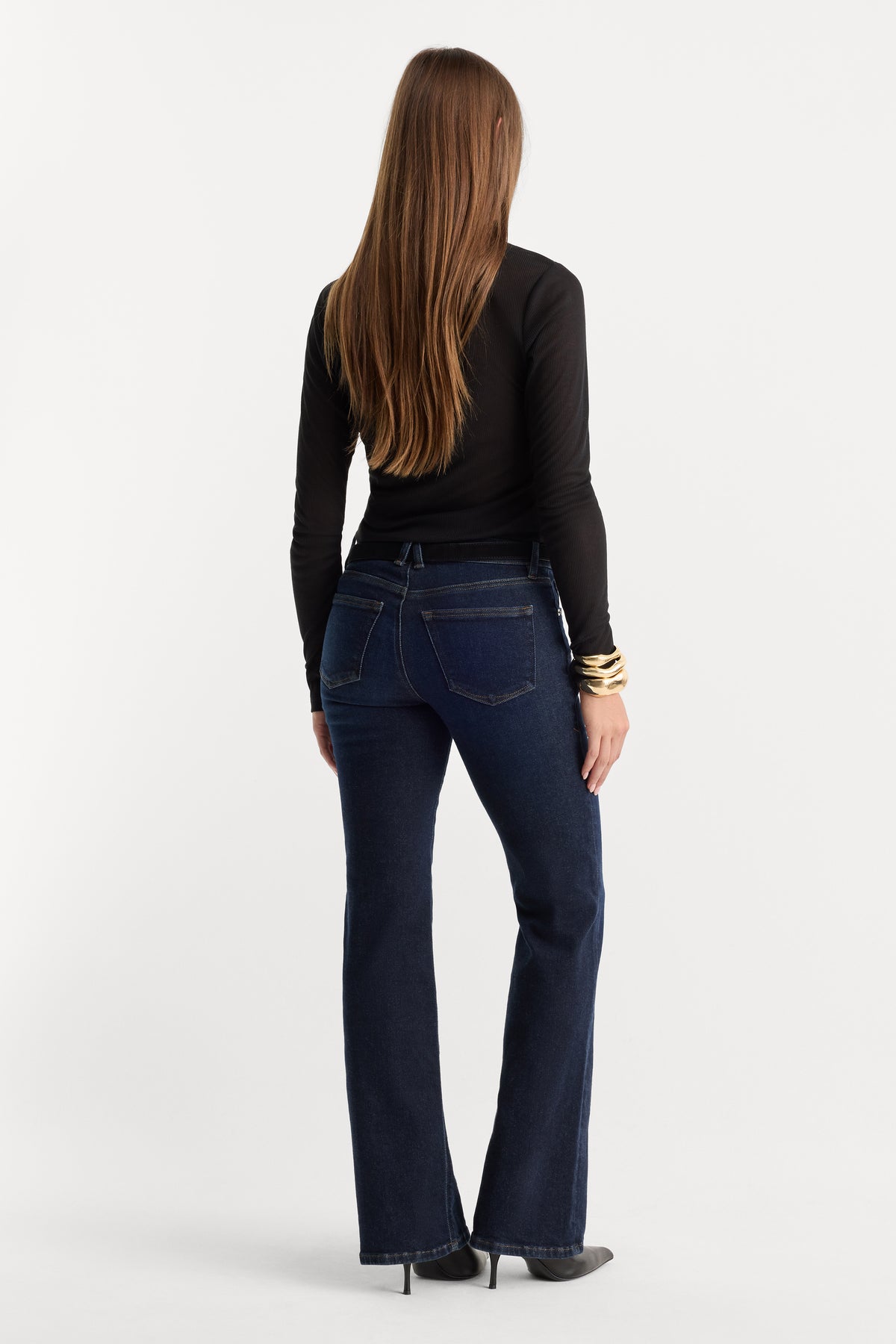 SOFT TECH GOOD LOW RISE BOOTCUT JEANS | INDIGO1308